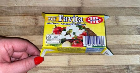 Wyciągam każdy ser z takiego opakowania w nienaruszonym stanie i kroję go w równą kosteczkę!