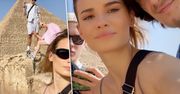 Natalia Szroeder zabrała całą rodzinę na egzotyczne wakacje. Pokazała rodziców i rodzeństwo. Jacy oni wszyscy są do siebie podobni