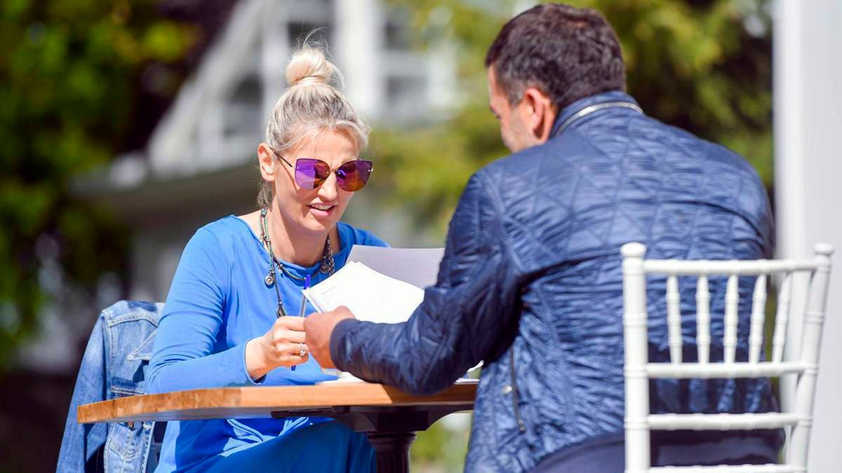 Dominika Tajner z tajemniczym mężczyzną