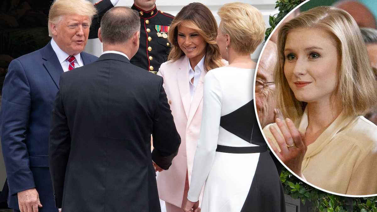 Kinga Duda w nowej fryzurze poleciała z rodzicami do Białego Domu! Jak wypadła w swojej kreacji na tle Melanii Trump?