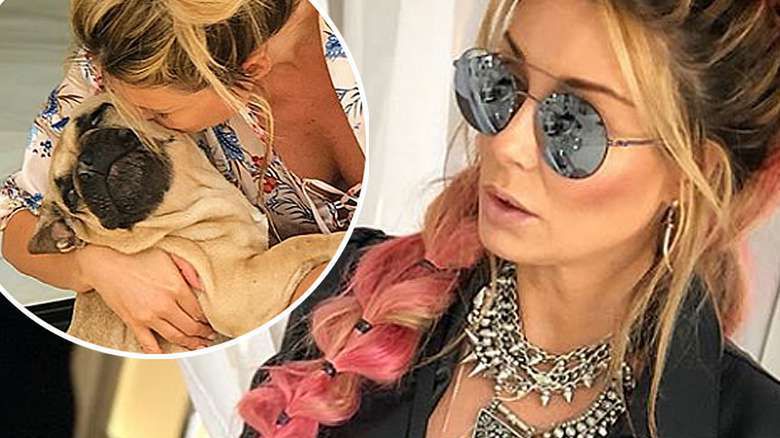 Małgorzata Rozenek bez makijażu popija poranną kawę