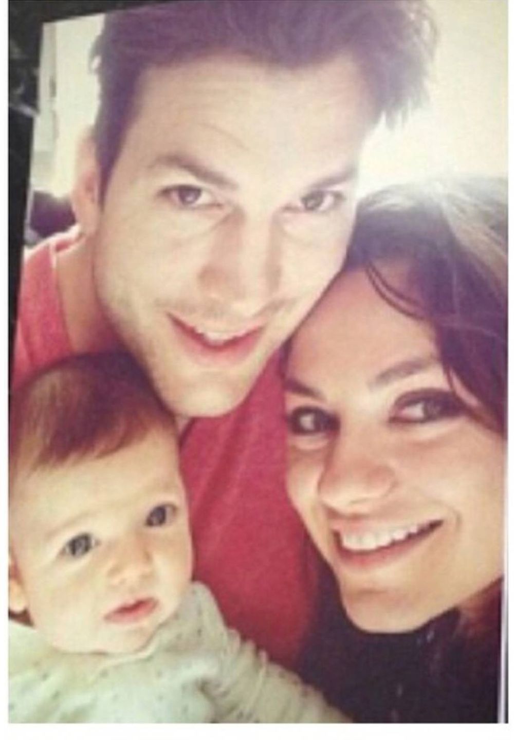 Ashton Kutcher i Mila Kunis z córką
Fotografia: ONS