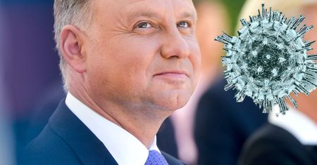 Jacuzzi, basen, helikopter... Tak Andrzej Duda spędza kwarantannę. Opływa w luksusy na miarę gwiazd Hollywood
