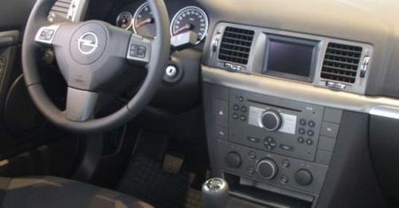 Alfa Romeo 159 kontra Opel Vectra GTC