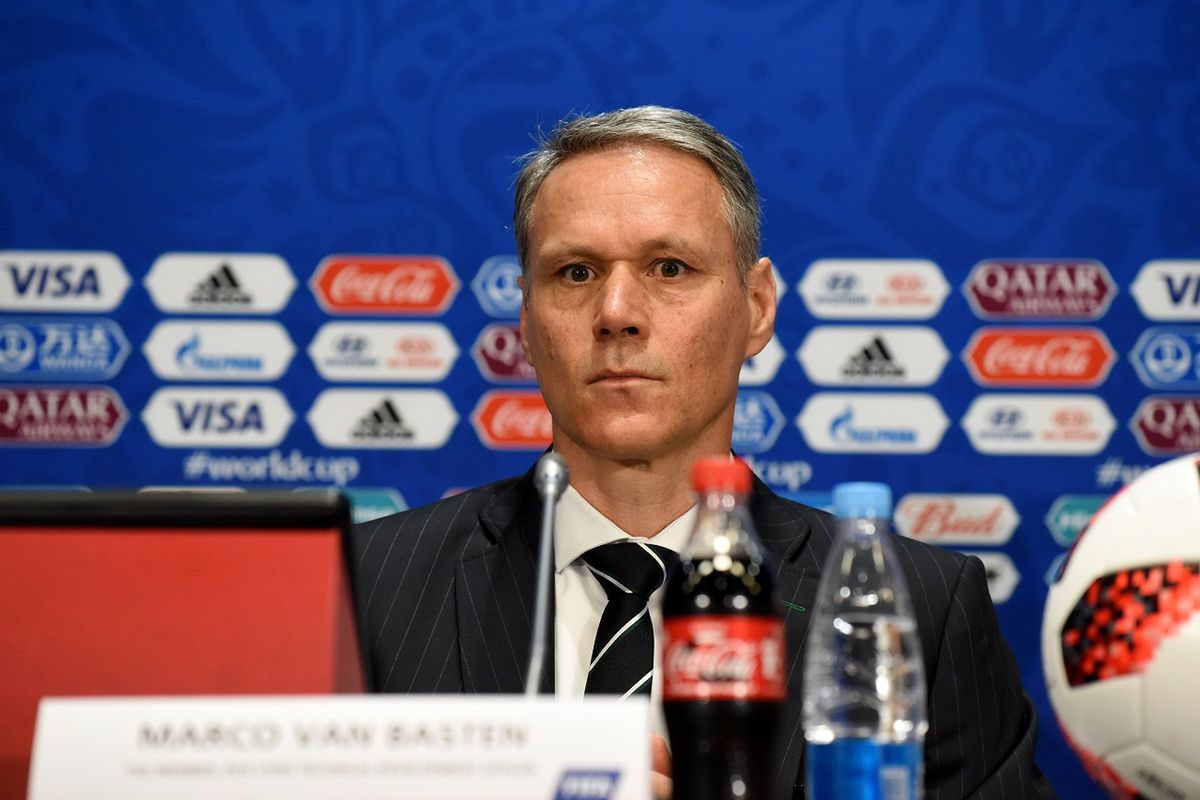 FIFA 20. Marco van Basten usunięty z trybu FUT. To skutki fatalnego żartu