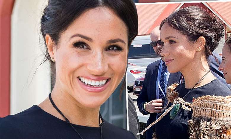 Ciężarna Meghan Markle olśniła stylizacją ostatniego dnia królewskiego tournee. Najwięcej emocji wzbudziła biżuteria!