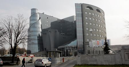 100 tys. zł kary dla Superstacji. Poszło o "gnidy z TVP" - słowa Jakuba Wątłego