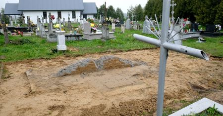 IPN zdziwiony słowami Ukrainy ws. demontażu pomnika UPA. "Nie przyjmujemy tego do wiadomości"