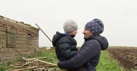 Był opiekunem chłopca z domu dziecka. Teraz jest jego tatą