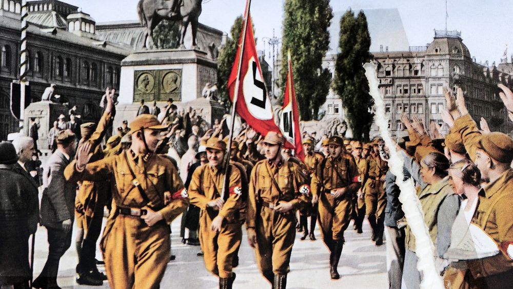 Naziści