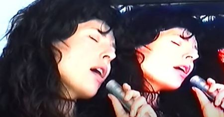 Ramona Rey w #hot16challgene2 pożegnała zmarłą babcię. Tekst rozrywa serce na kawałki