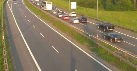 A4. Wypadek na autostradzie, lądował helikopter
