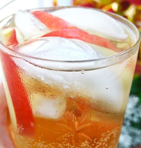 Sparkling White Peach Sangria