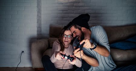 PlayStation czy Xbox? Obie konsole dostaniesz za mniej niż myślisz