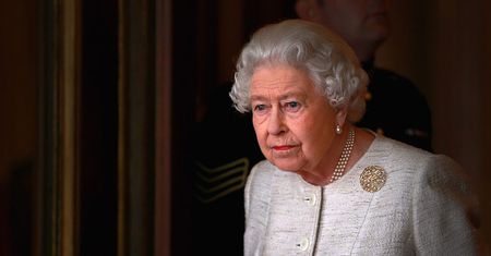 Królowa Elżbieta II z przesłaniem do króla Hiszpanii. Brytyjska monarchini zwraca uwagę na coraz większe zagrożenie bezbronnych osób