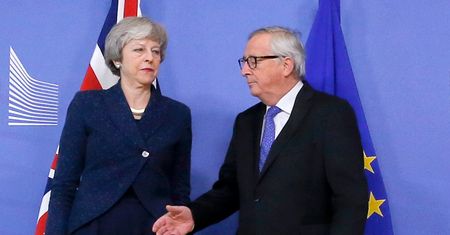 Brexit stał się wojną nerwów. Wszyscy boją się konsekwencji, ale nikt nie ustępuje