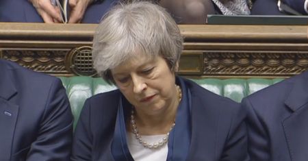 Premier May poniosła katastrofalną porażkę. Może zapomnieć o umowie brexitowej z UE