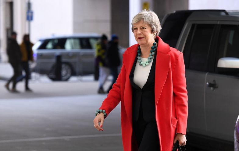 Theresa May w drodze do studia BBC w niedzielę 6 stycznia.