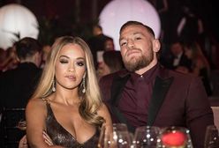 Rita Ora ścisnęła krągłości do granic możliwości. Ona nie wie, co to wstyd!