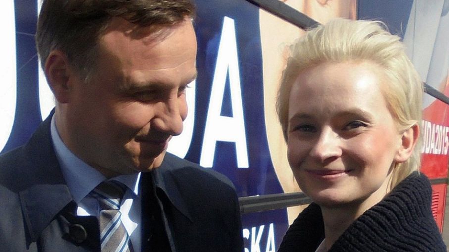 Izabela Pek na zdjęciu z Andrzejem Dudą