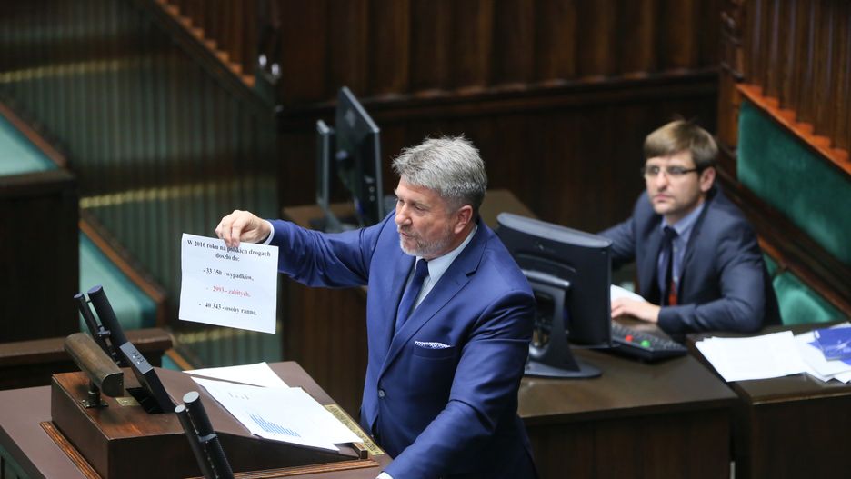 Poseł PiS Bogdan Rzońca w Sejmie.