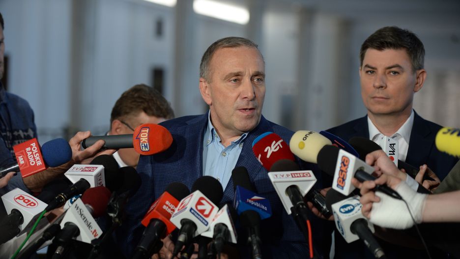 Grzegorz Schetyna i Jan Grabiec na briefingu PO.