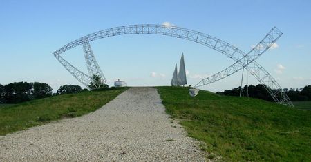 Dziś spotkanie Młodych w Lednicy. W tym roku pomodlą się za księży