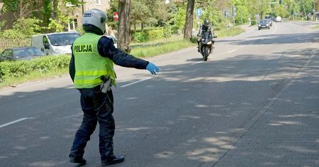 24 ofiary wypadków drogowych w długi weekend; niemal 2 tys. nietrzeźwych kierowców