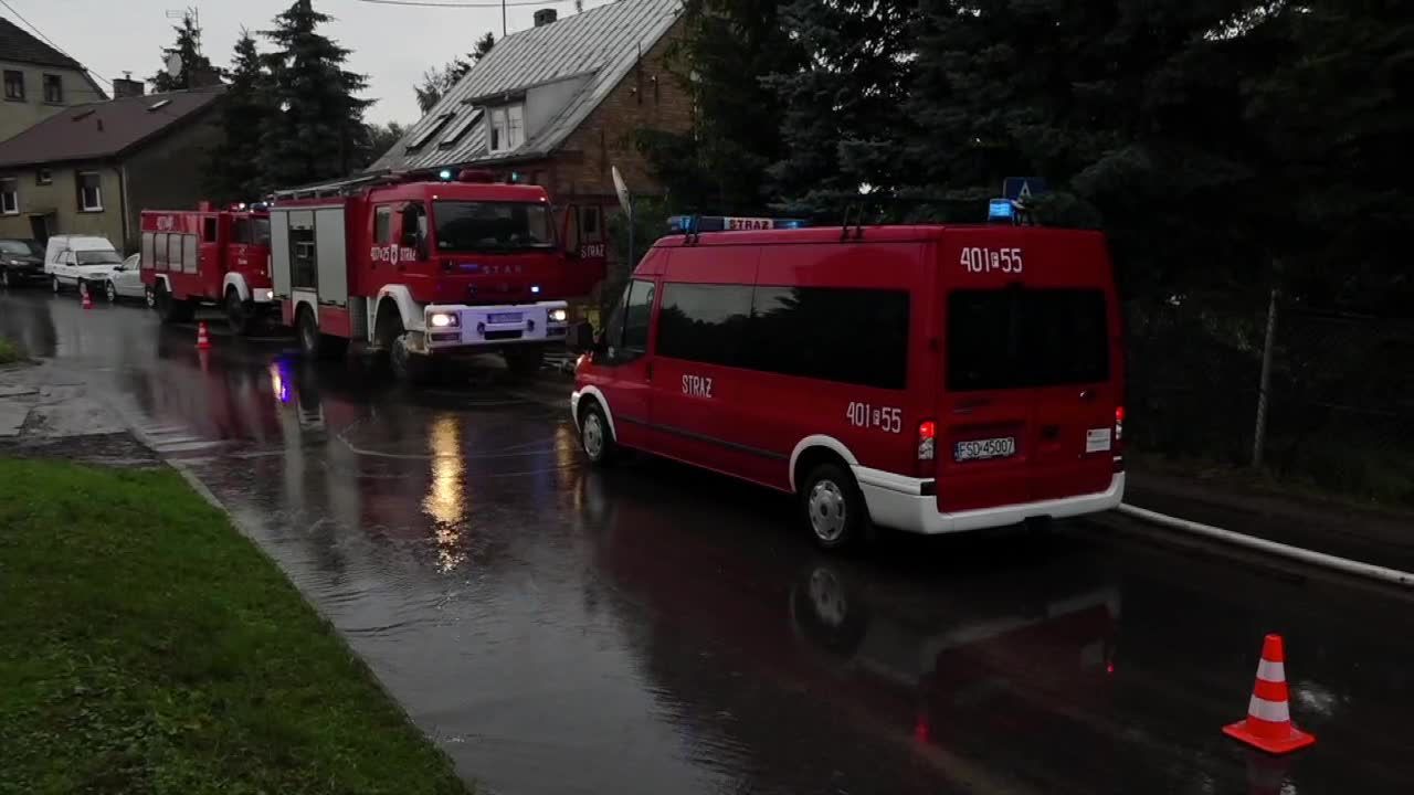 Osiem zastępów straży pożarnej brało udział w usuwaniu skutków burzy w Strzelcach Krajeńskich