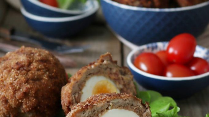 Jajka po szkocku. Zrób i zaskocz rodzinę