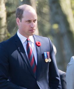 Król Karol i William w ogniu krytyki. Zabrakło ich na ważnym pogrzebie