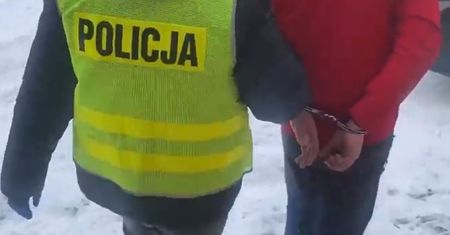 Rozlał gnojowicę pod domem ministra rolnictwa. Jest decyzja sądu