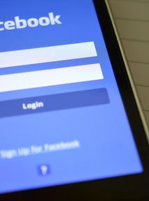 Facebook banuje postowanie newsów w Australii. Australijczycy bojkotują Zuckerberga