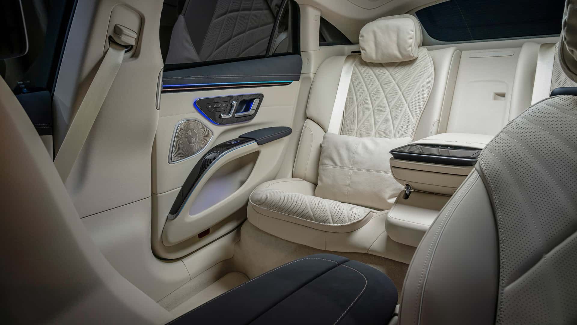 Mercedes-Benz EQS