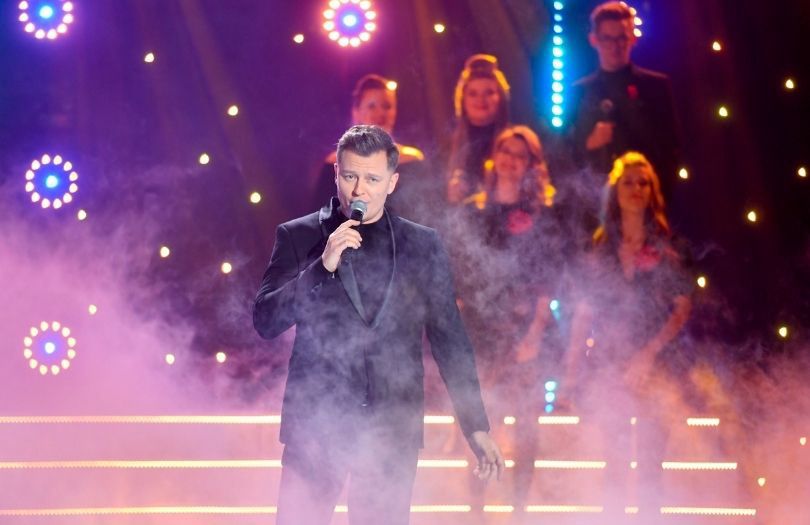Rafał Brzozowski zachwala swoją piosenkę na Eurowizję