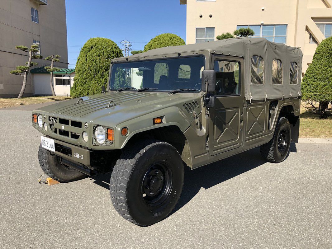 Jeden z japońskich HMMWV produkowanych przez Toyotę, które trafią do Ukrainy.