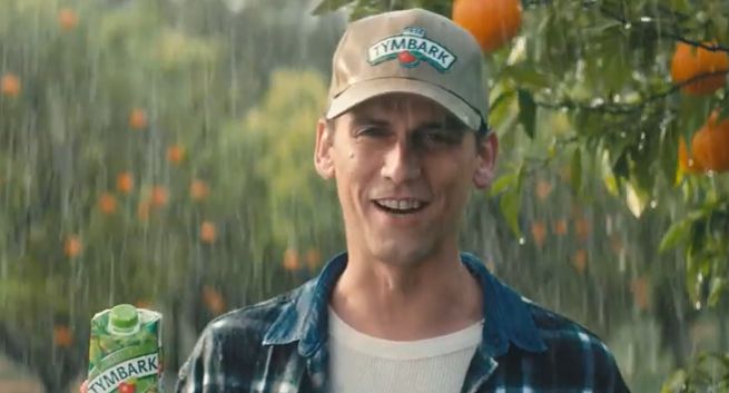 Tymbark reklamowany jako lepsze źródło odporności od gęsiej skórki, kręcenia nosem i konsternacji (wideo)