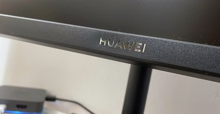 Huawei Display 23.8'' AD80HW – test monitora. Nudnawo, ale zaskakująco solidnie