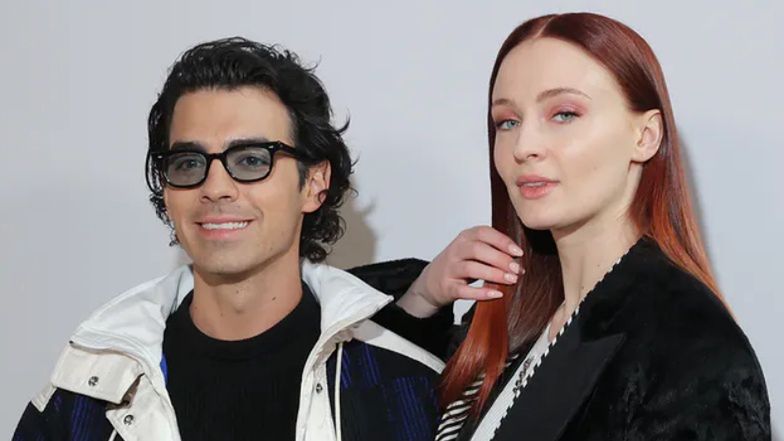 Ciężarna (?) Sophie Turner i Joe Jonas zadają szyku na pokazie Louis Vuitton (ZDJĘCIA)