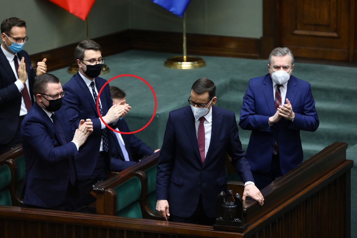 Burzliwe obrady Sejmu. Oklaski na stojąco dla Morawieckiego, Ziobro ze spuszczoną głową