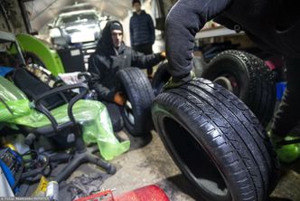 Kiedy wymienić opony? "7 st. C na termometrze to sygnał dla kierowców"