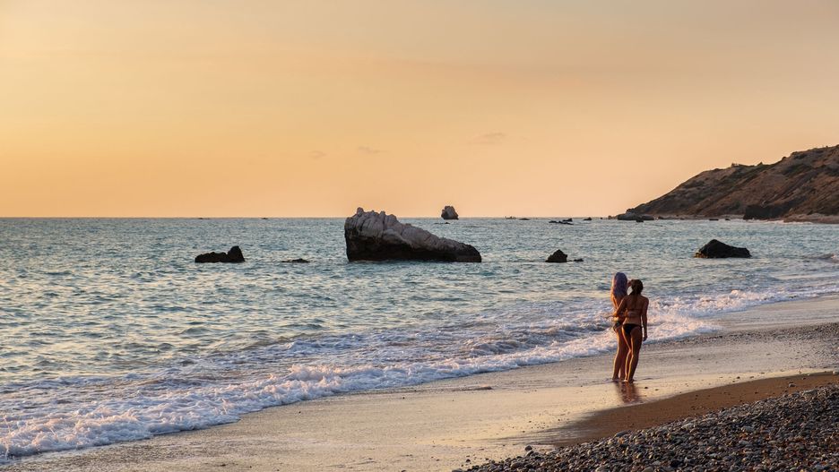 Petra tou Romiou to jedno z najpiękniejszych miejsc na Cyprze