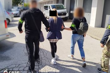 600 luksusowych aut trafiło do Rosji i Białorusi. Omijali sankcje