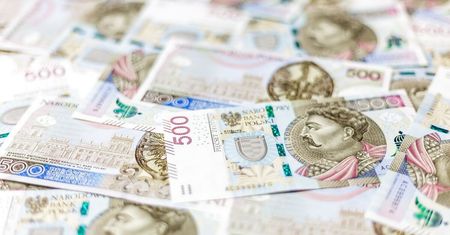 Rodzice rozwścieczeni! Nie wszyscy dostali przelew z 500 plus w czerwcu. Kiedy ZUS przeleje pieniądze?