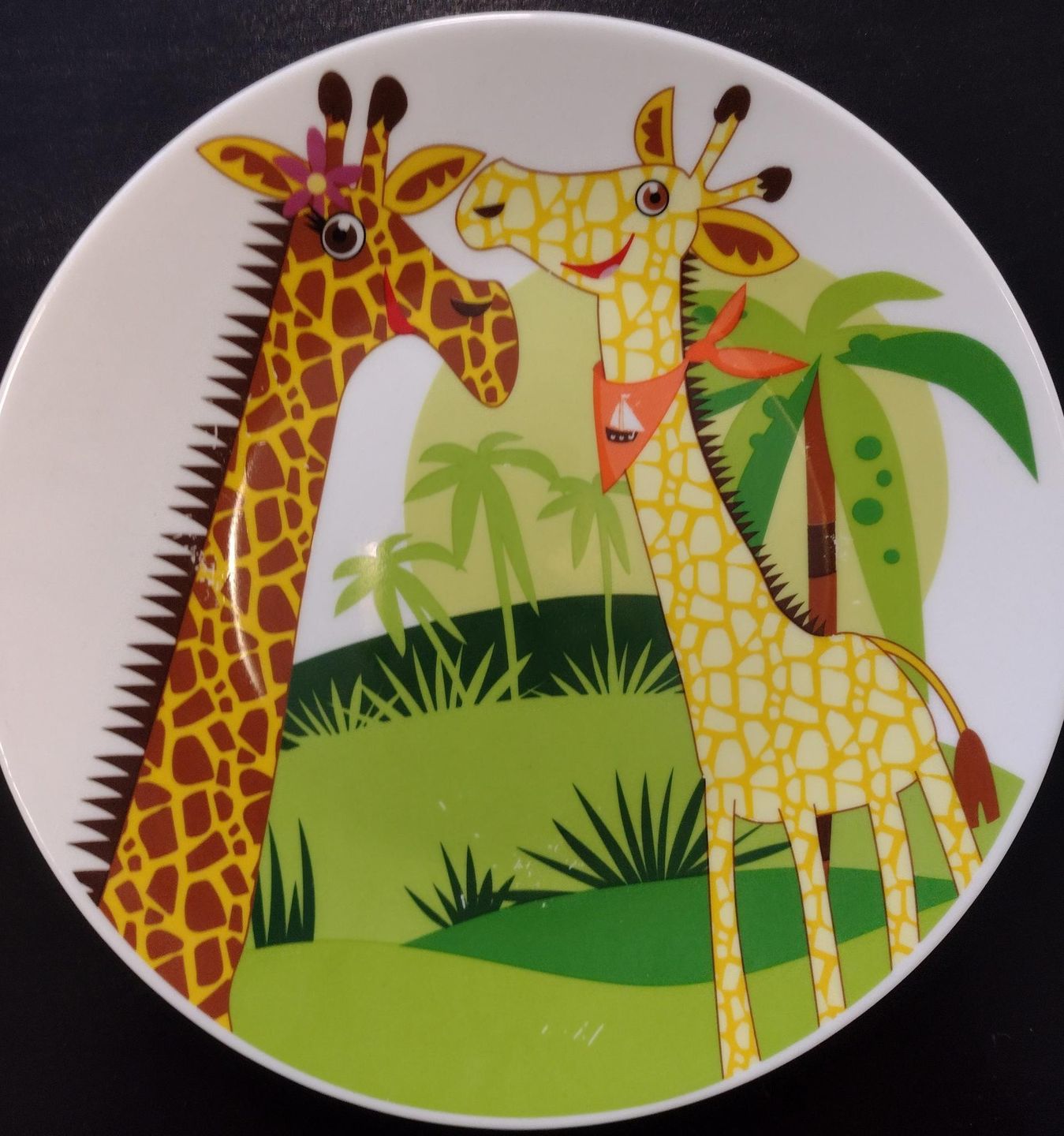 Z talerzy przenika do jedzenia ołów