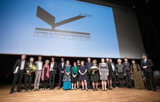 Anna Bikont i Sergiusz Kowalski laureatami 9. edycji Nagrody Kapuścińskiego