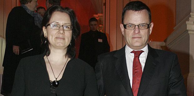 Żona Andrzeja Morozowskiego pożegnała go w nekrologu WZRUSZAJĄCYMI słowami: "Wyjątkowy mąż i bezwarunkowo kochający ojciec"