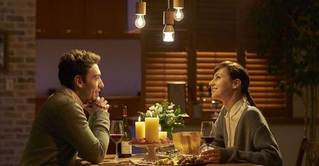 LED Light Bulb Speaker: żarówka z głośnikiem Bluetooth, czyli Sony, jakie lubię