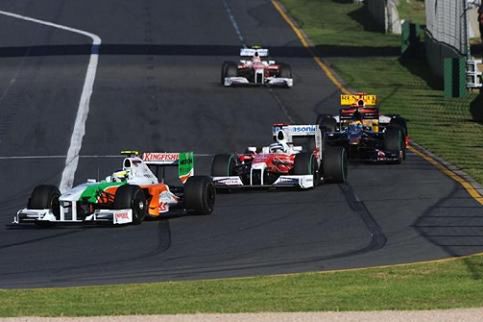 Vettel i Trulli ukarani, Kubica gotowy na GP Malezji