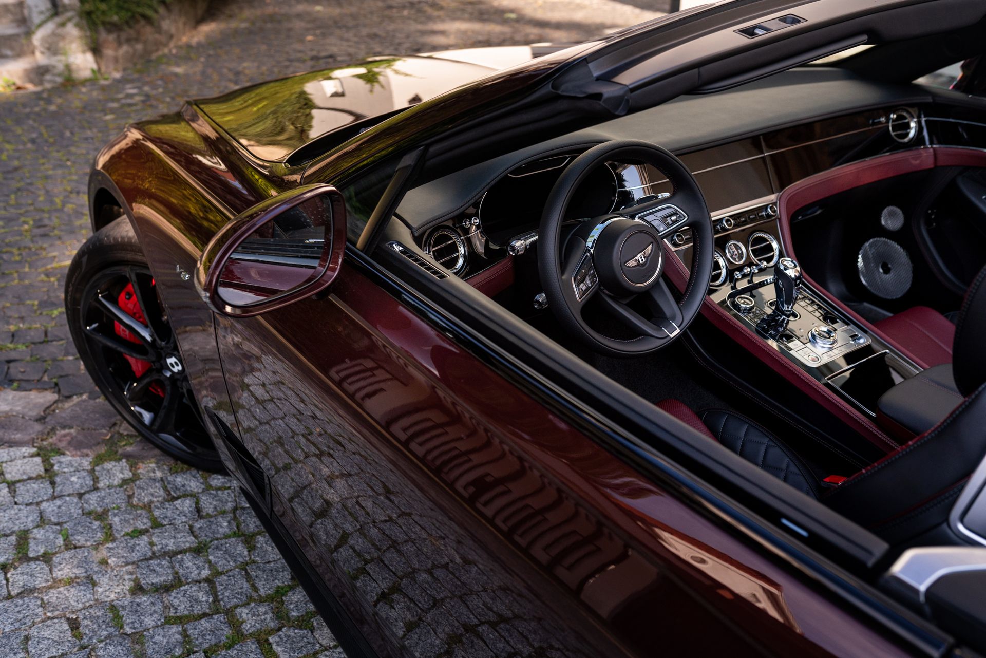 Bentley Continental GT Convertible V8 (2022)